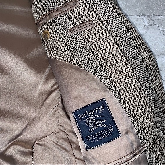 Burberry VNG Suit Jacket - Picture 7 of 16